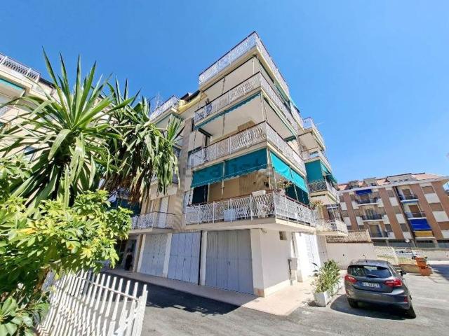 Appartamento in vendita a Loano, Liguria