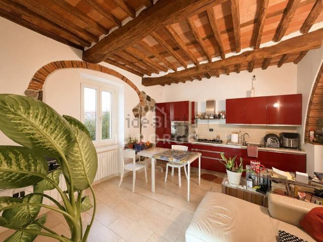 Appartamento in vendita a Uzzano E Castello, Toscana