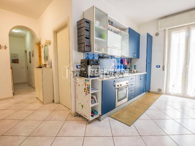 Appartamento in vendita a Sentina, Marche