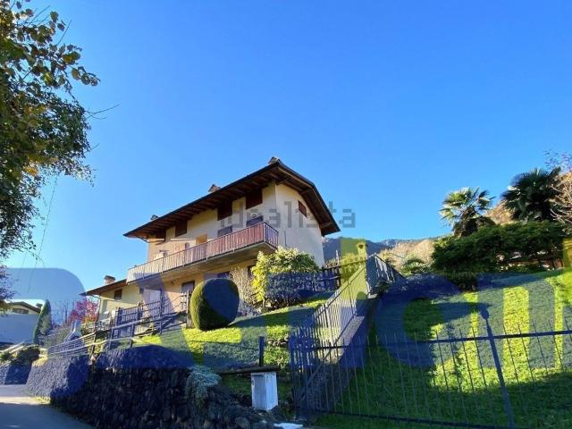 Appartamento in vendita a Cerete, Lombardia