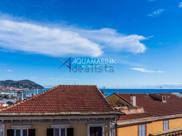Appartamento in vendita a Borgo Parasio, Imperia