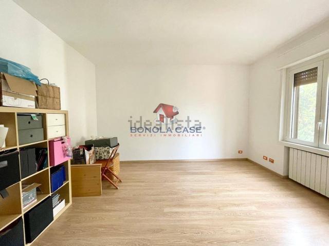 Appartamento in vendita a Municipio 8 di Milano, Milano