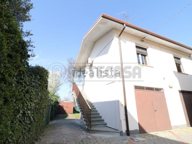 Appartamento in vendita a Bondeno, Ferrara