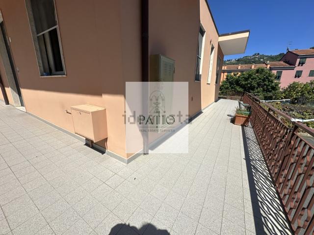 Appartamento in vendita a Taggia