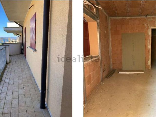 Appartamento in vendita a Capodimonte, Lazio