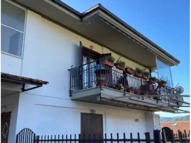 Appartamento in vendita a Petrella Salto, Lazio
