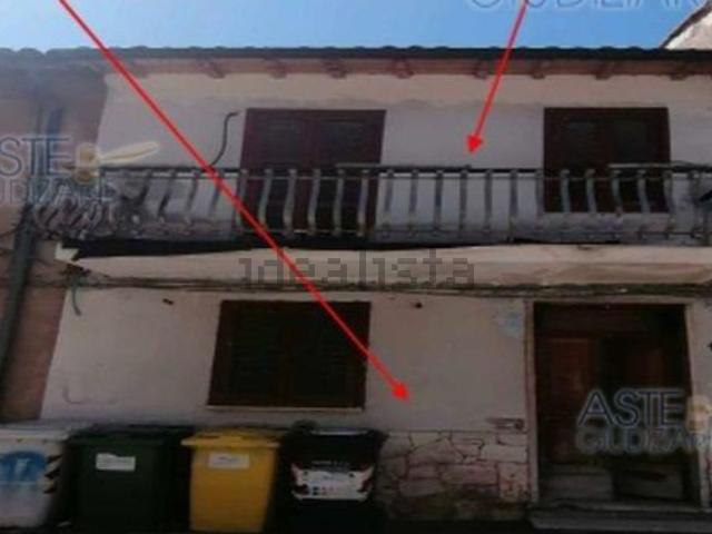 Appartamento in vendita a Carsoli, L'Aquila