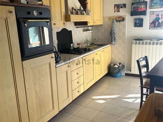 Appartamento in vendita a Cerretano, Marche