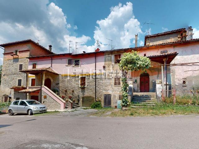 Appartamento in vendita a Guzzano, Camugnano