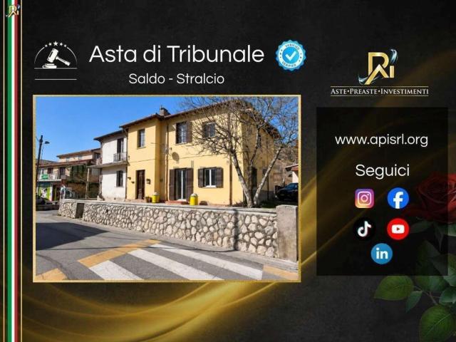 Appartamento in vendita a Borgorose, Rieti