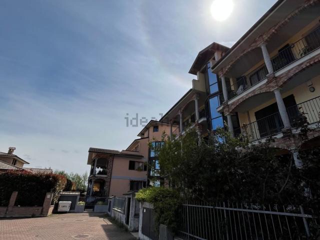 Appartamento in vendita a Giussago, Lombardia