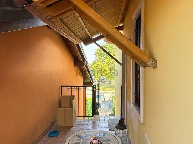Appartamento in vendita a Vigasio, Verona