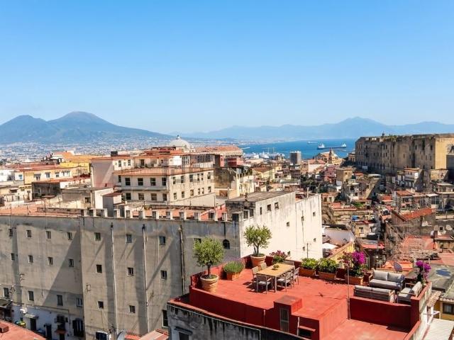 Appartamento in vendita a Municipalità 2, Campania