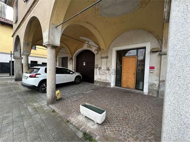 Appartamento in vendita a Robbio, Lombardia