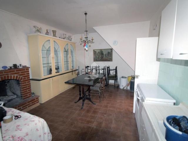Appartamento in vendita a Poggio Catino, Lazio