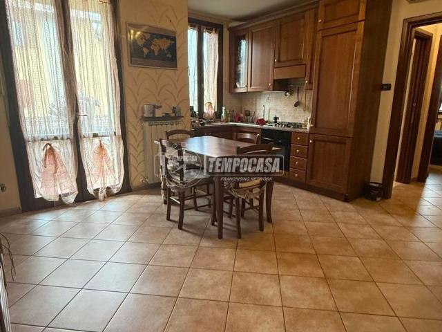 Appartamento in vendita a Tresinaro - Secchia, Re