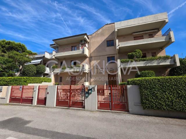 Appartamento in vendita a Giulianova, Abruzzo