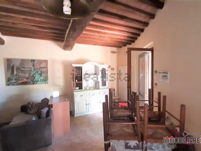 Appartamento in vendita a Radicondoli, Toscana