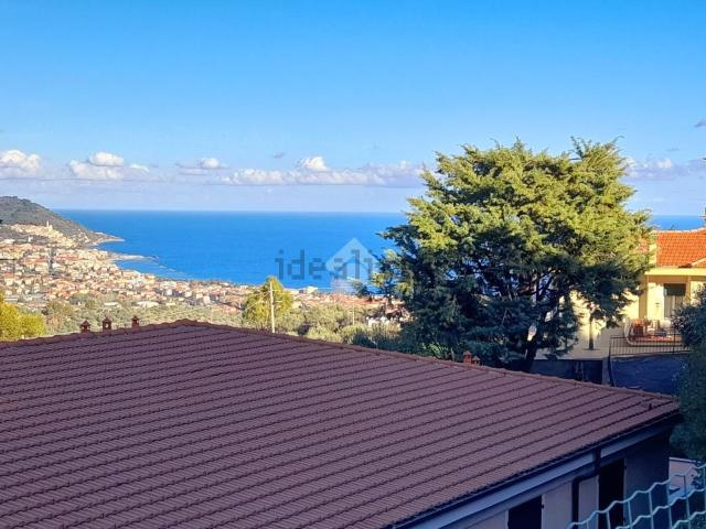 Appartamento in vendita a Diano Marina, Liguria