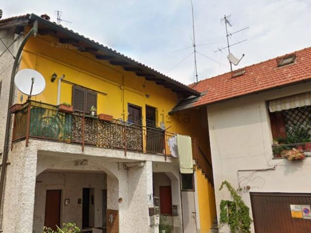 Appartamento in vendita a Uboldo, Varese