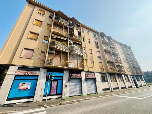 Appartamento in vendita a Sant'Albino, Monza