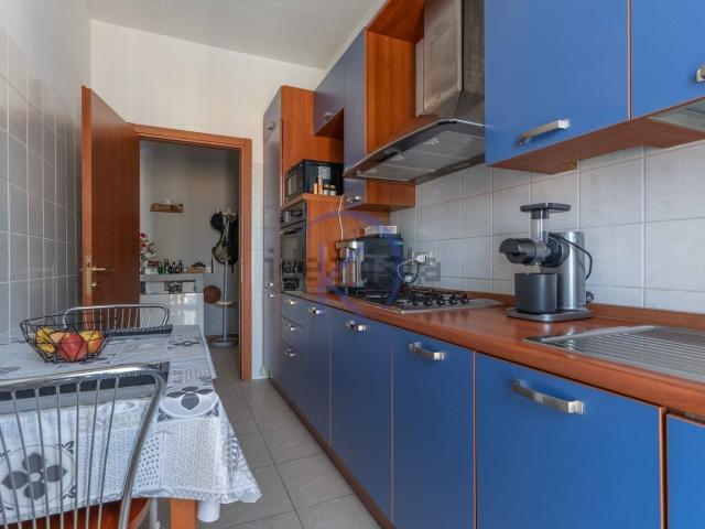 Appartamento in vendita a Abbiategrasso, Lombardia