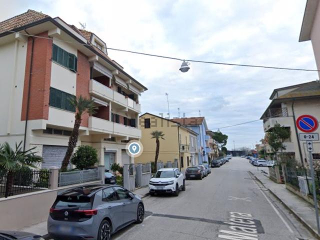Appartamento in vendita a Faleriense, Marche