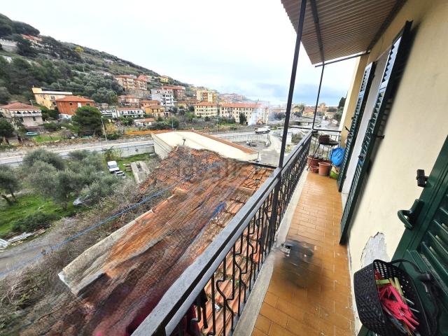 Appartamento in vendita a San Lorenzo Al Mare, Liguria