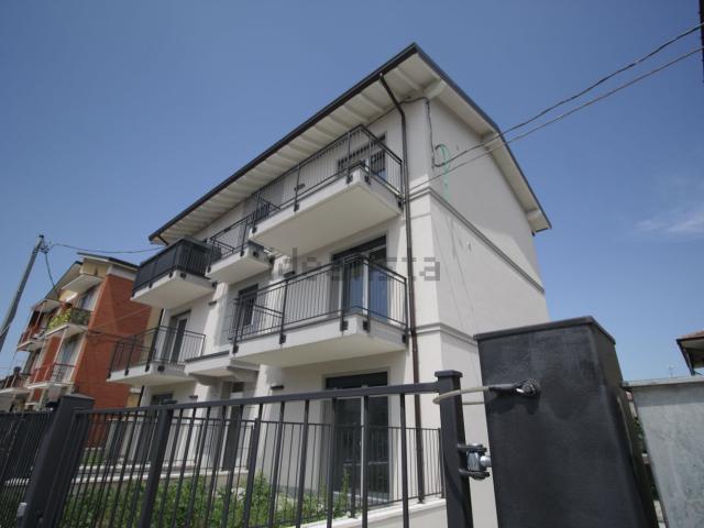 Appartamento in vendita a Borgonovo Val Tidone, Reggio Emilia