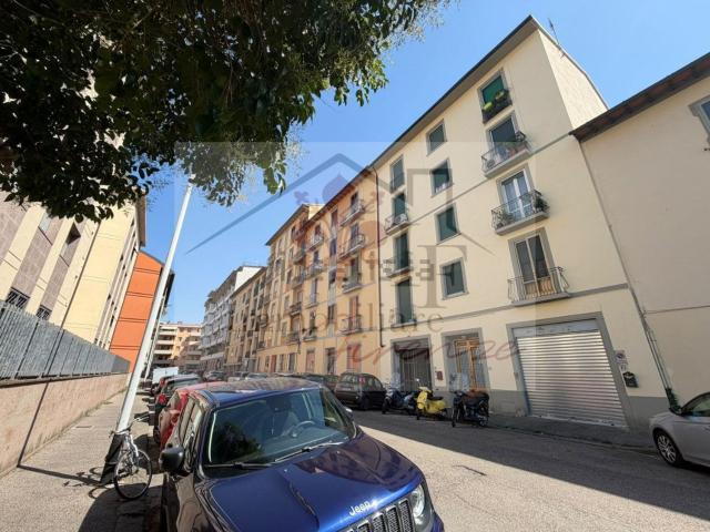 Appartamento in vendita a Quartiere 5, Firenze