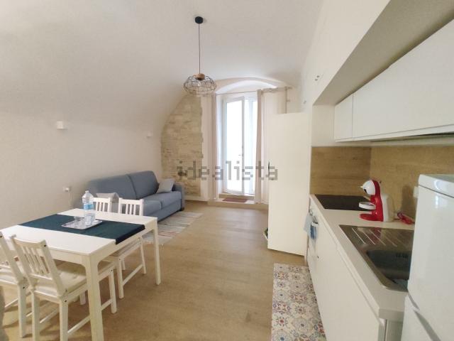 Appartamento in vendita a Puglia, Barletta-andria-trani