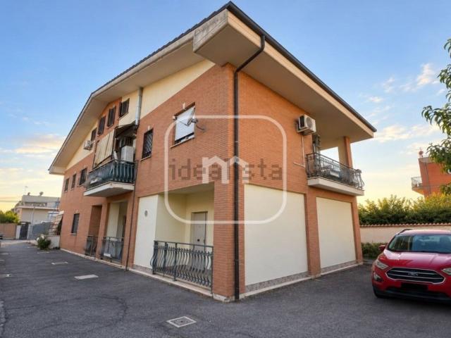 Appartamento in vendita a San Vittorino, Roma