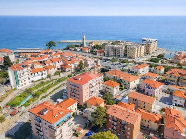 Appartamento in vendita a San Lorenzo Al Mare, Liguria