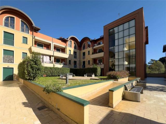 Appartamento in vendita a Mezzana, Somma Lombardo