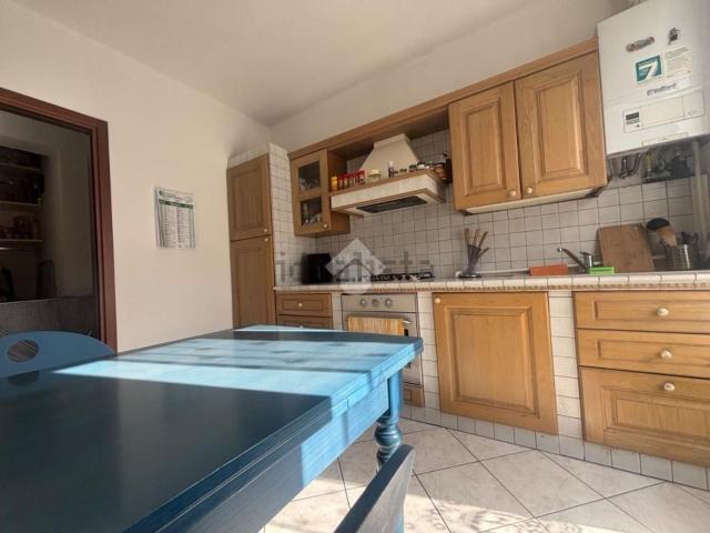 Appartamento in vendita a Ponte di Pietra, Pavia
