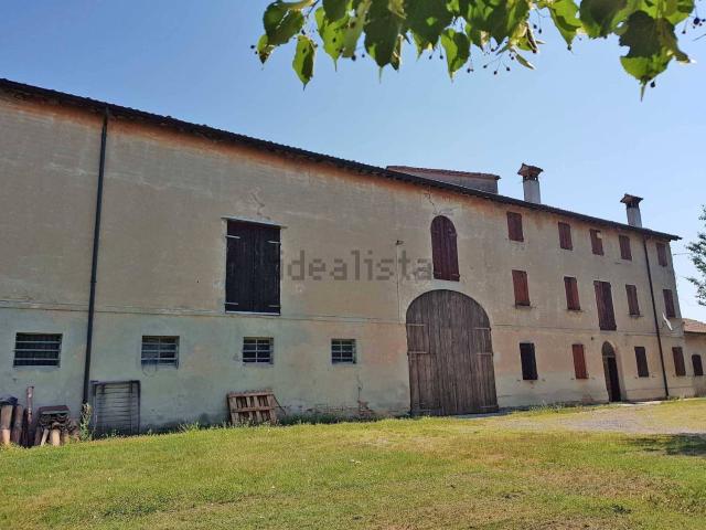 Appartamento in vendita a Pianura Reggiana, Re