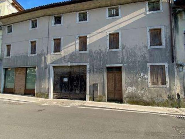 Appartamento in vendita a Aviano, Friuli-Venezia Giulia