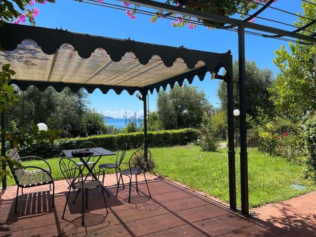 Appartamento in vendita a Comunità Montana Parco Alto Garda bresciano, Toscolano Maderno