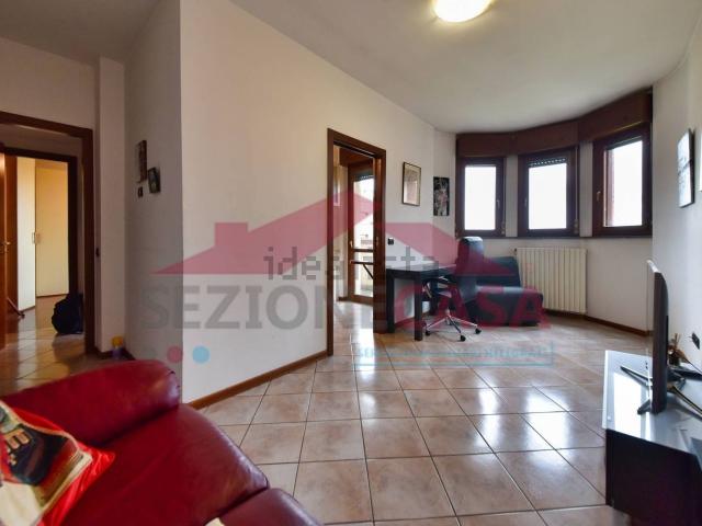 Appartamento in vendita a Cassina Pertusella, Caronno Pertusella