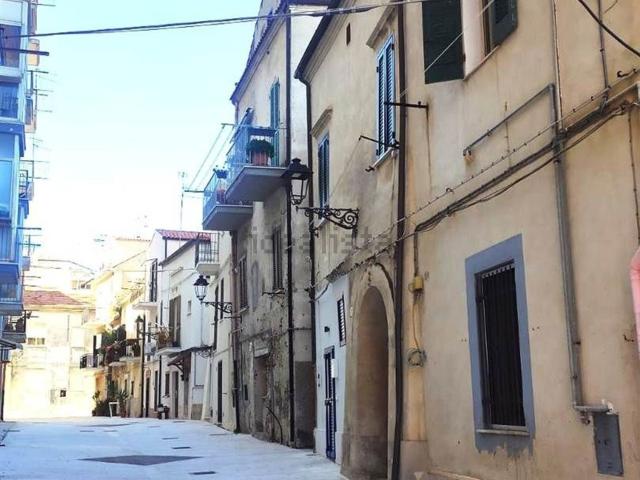Appartamento in vendita a Ortona, Abruzzo