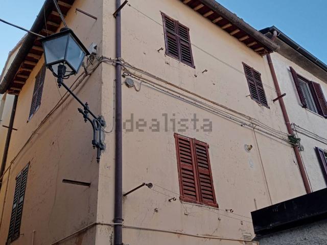 Appartamento in vendita a Piano, Marche