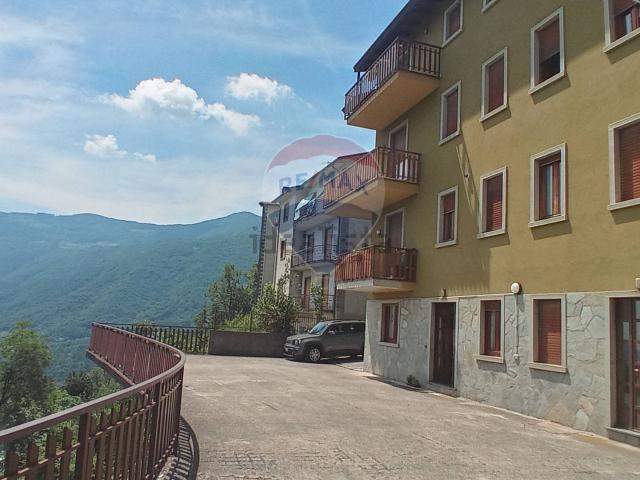 Appartamento in vendita a Calchera, Rota d'Imagna