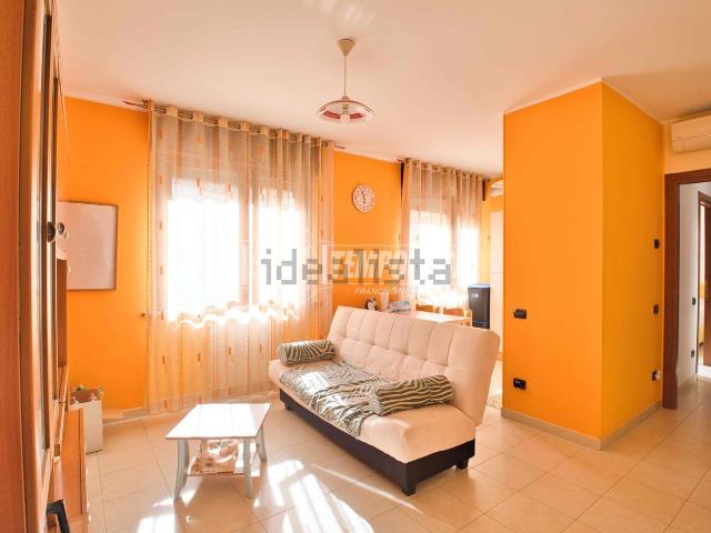 Appartamento in vendita a Borgo, Galliate