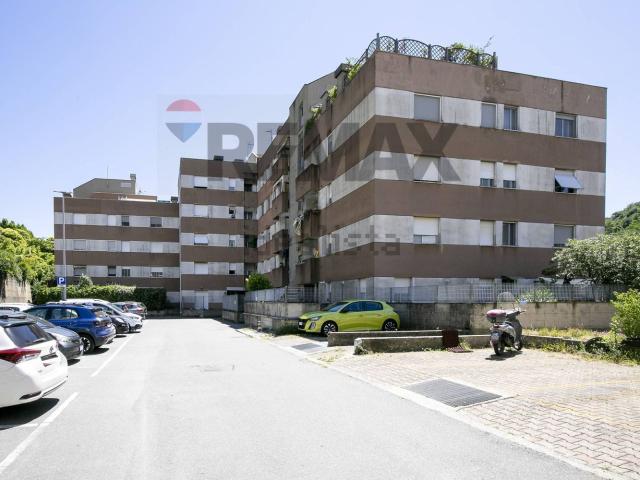 Appartamento in vendita a Media Val Bisagno, Serra Riccò