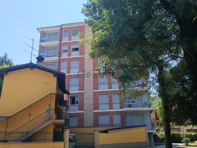 Appartamento in vendita a Broni, Lombardia
