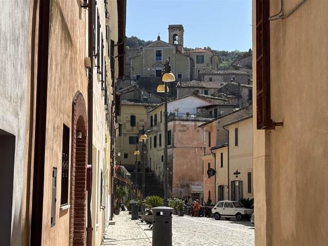 Appartamento in vendita a Poggio Catino, Lazio