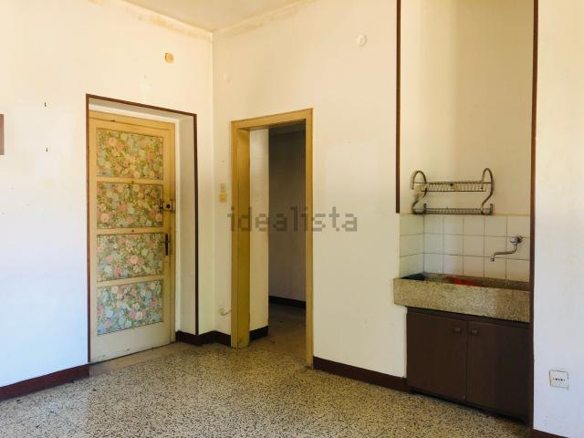 Appartamento in vendita a Sud-Est, Brenzone