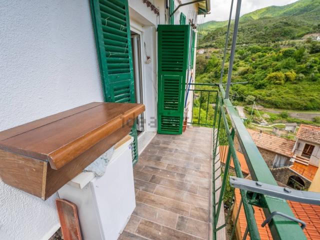 Appartamento in vendita a Baiardo, Liguria