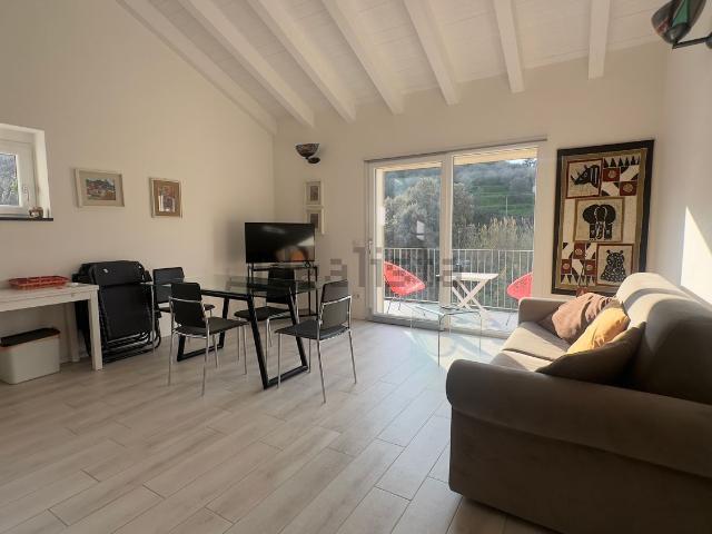 Appartamento in vendita a Barcola, Lerici
