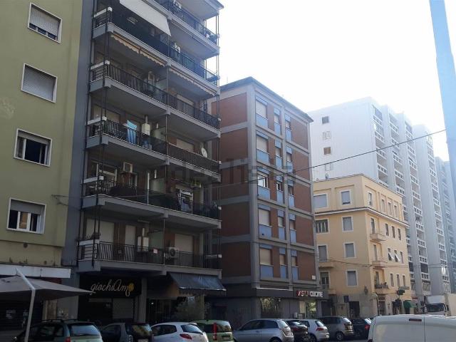 Appartamento in vendita a Goretti, Latina